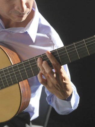 How to get good timbre when playing classical guitar, or any guitar!